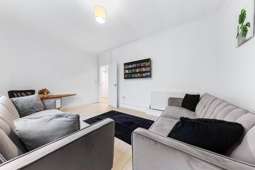 Near Kings Cross Sleep 12 Sp7 Appartement Londen